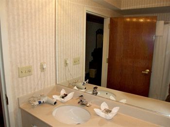 Horizon Inn 아베넬 외부 사진